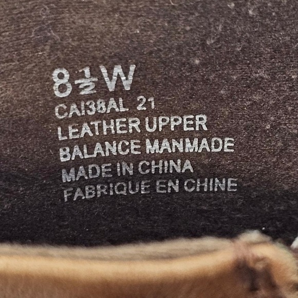 Cobble Hill Comfortable Brown Leather Buckle Ankle Boots Size 8.5 Wide - Picture 2 of 6